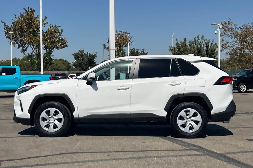 Certified 2025 Toyota RAV4 LE FWD image 9