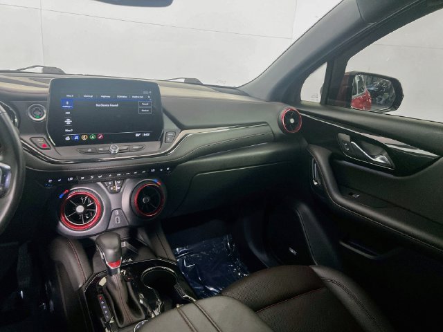 Used 2023 Chevrolet Blazer RS w/ Enhanced Convenience Package FWD image 18