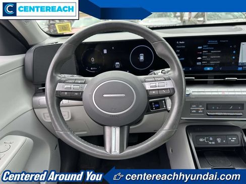 Used 2024 Hyundai Kona Limited AWD/4WD image 13