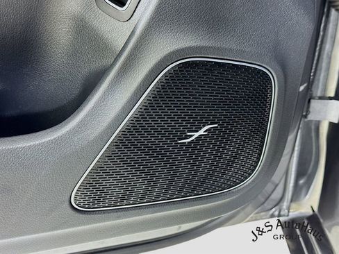 Used 2020 Mercedes-Benz CLA 250 image 23