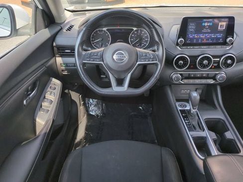 Used 2022 Nissan Sentra SV FWD image 15