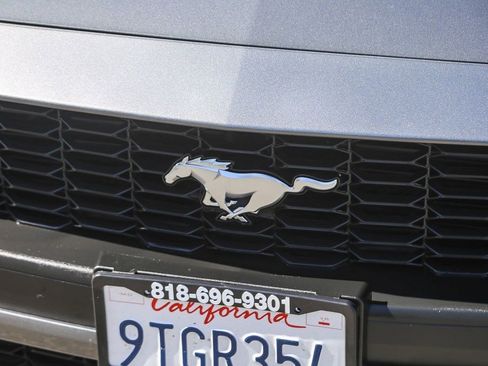 Used 2025 Ford Mustang Premium RWD image 5