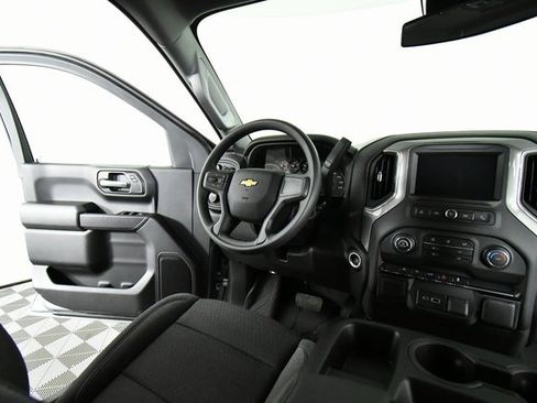 New 2026 Chevrolet Silverado 1500 Custom image 19