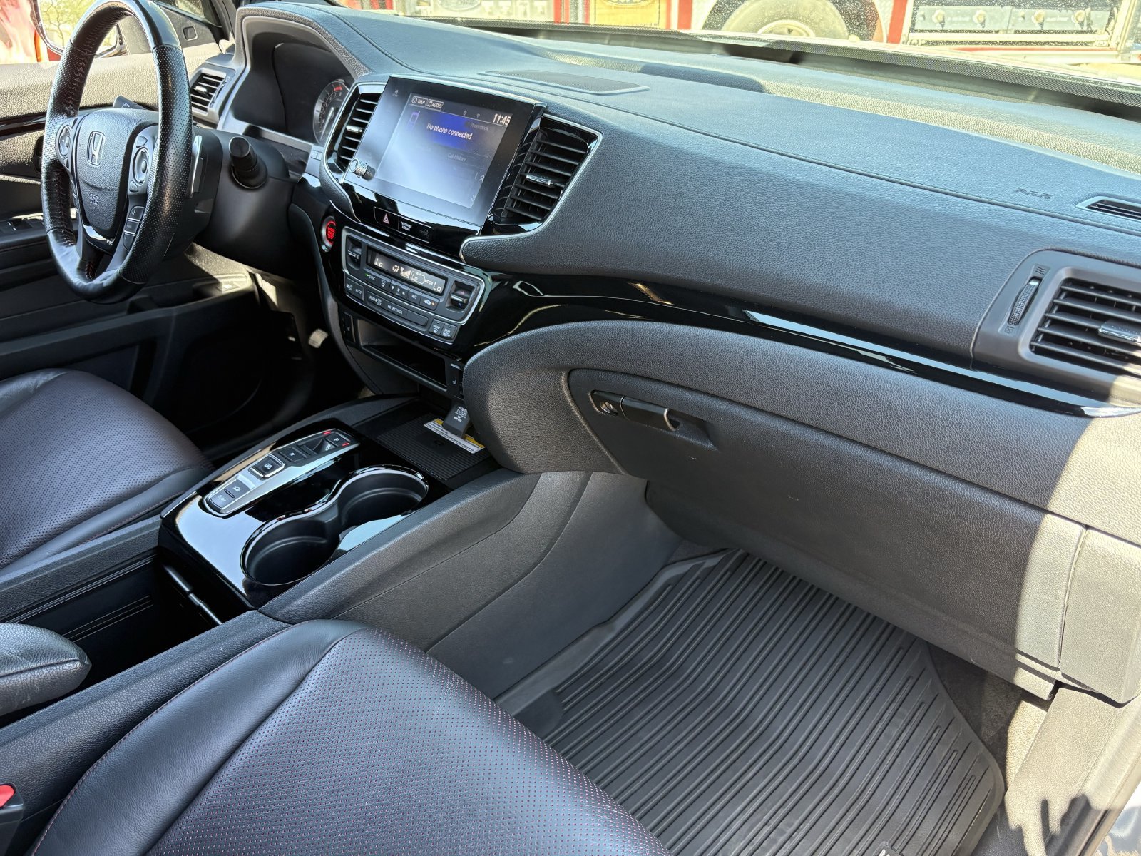 Used 2023 Honda Ridgeline Black Edition image 14