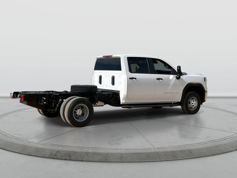 New 2026 GMC Sierra 3500 Pro w/ Convenience Package RWD image 8