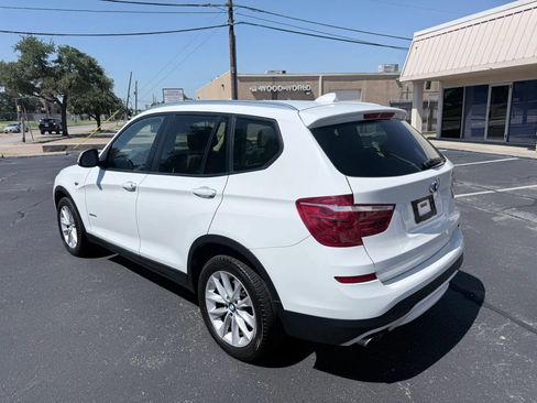 Used 2016 BMW X3 sDrive28i RWD image 3