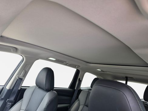 Used 2023 Subaru Ascent Onyx Edition AWD/4WD image 9
