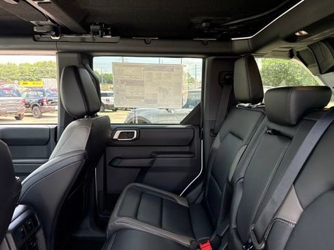 New 2026 Ford Bronco Outer Banks AWD/4WD image 18