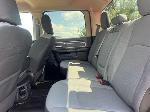 Used 2020 RAM 2500 Big Horn w/ Level 1 Equipment Group AWD/4WD image 5