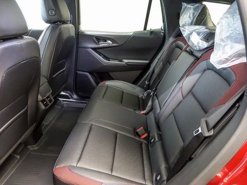 New 2026 Chevrolet Equinox RS w/ LPO, Floor Liner Package FWD image 11
