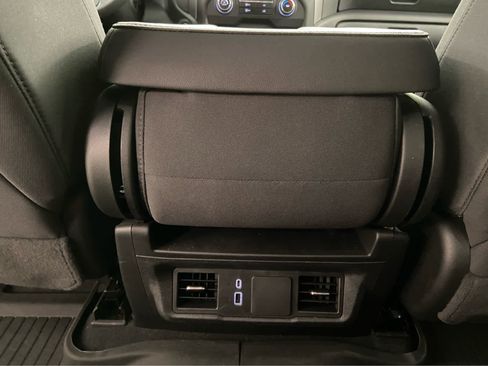 Used 2024 Chevrolet Silverado 1500 Custom Trail Boss w/ LPO, Dark Essentials Package image 15