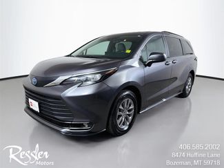 Used 2025 Toyota Sienna XLE FWD video 1