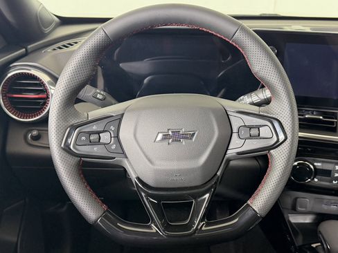 New 2026 Chevrolet Trax RS w/ Sunroof Package image 10