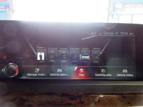 Used 2017 BMW 330i xDrive Sedan w/ Premium Package image 34