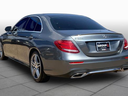 Used 2017 Mercedes-Benz E 300 image 12