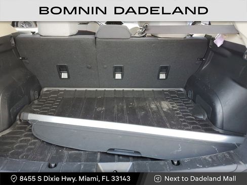 Used 2023 Subaru Crosstrek 2.0i Premium image 8