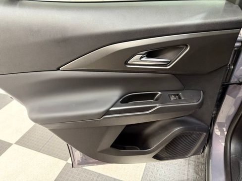 New 2026 Chevrolet Equinox EV LT image 16