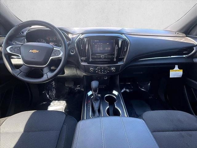 Certified 2023 Chevrolet Traverse LT FWD image 16
