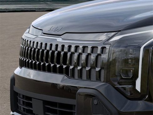 New 2026 Kia Sportage X-Line w/ X-Line Technology Package image 12