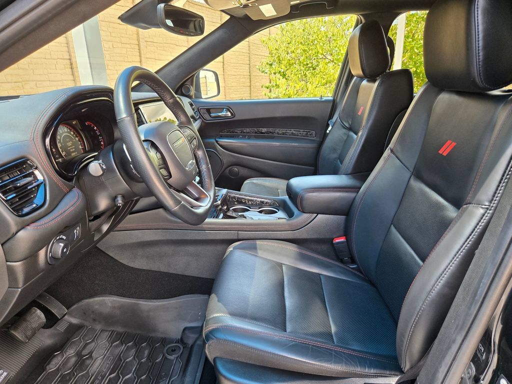 Used 2023 Dodge Durango R/T AWD/4WD image 9