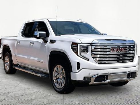 Used 2022 GMC Sierra 1500 Denali AWD/4WD image 1