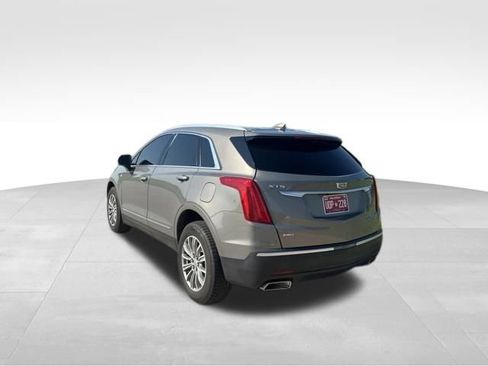 Used 2018 Cadillac XT5 Luxury w/ Driver Awareness Package AWD/4WD image 5