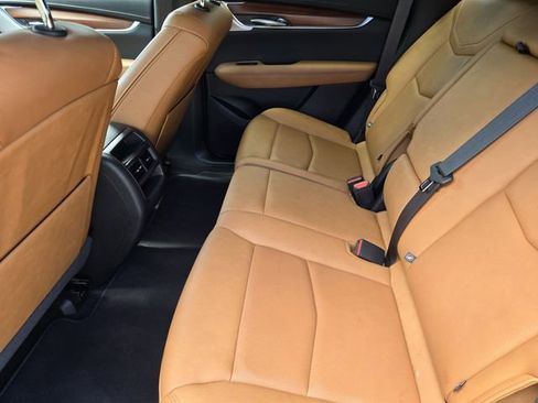 Used 2023 Cadillac XT5 Premium Luxury w/ Technology Package image 28