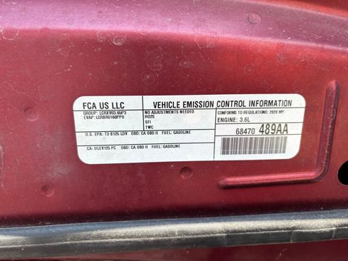 Used 2020 Dodge Charger SXT image 19