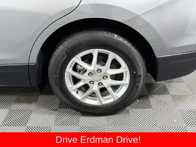 Used 2023 Chevrolet Equinox LT FWD image 4
