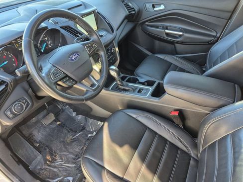 Used 2018 Ford Escape SEL image 11