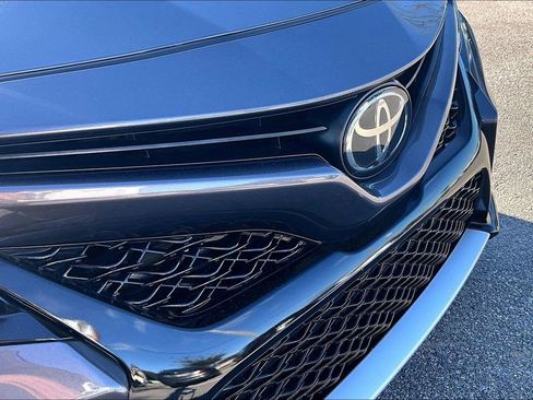 Used 2020 Toyota Camry XSE image 34