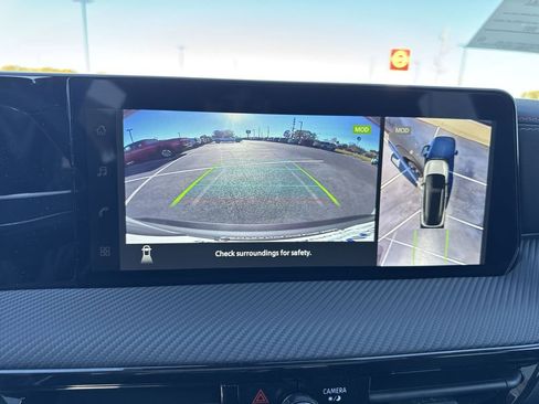New 2026 Nissan Kicks SR w/ SR Premium Package AWD/4WD image 17
