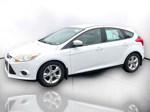 Used 2014 Ford Focus SE image 2