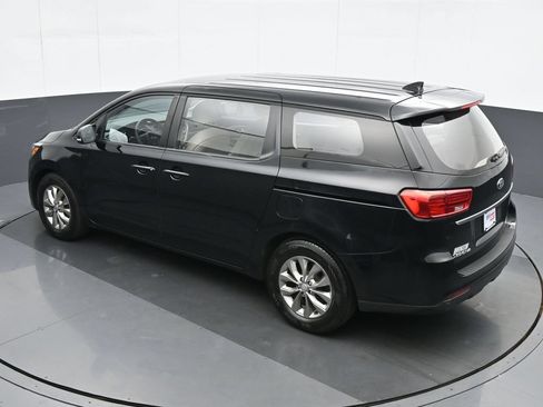 Used 2020 Kia Sedona L FWD image 20