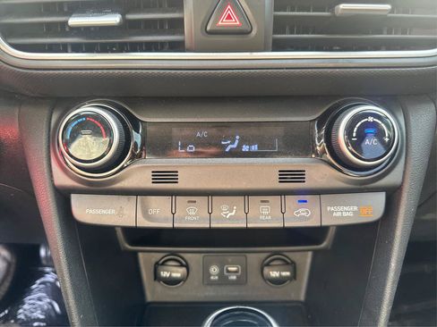 Used 2018 Hyundai Kona Limited FWD image 20