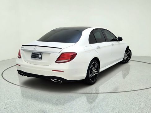 Used 2020 Mercedes-Benz E 350 Sedan image 9
