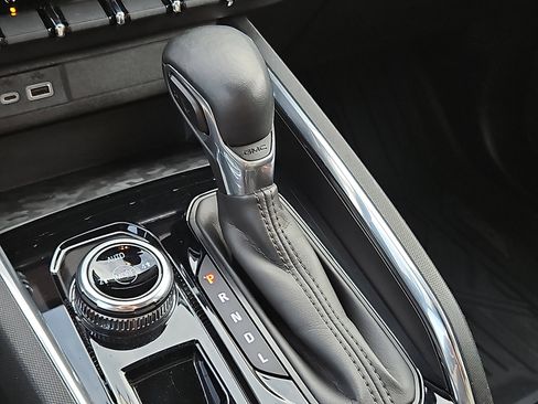 Certified 2023 GMC Canyon Elevation w/ Convenience Package image 14