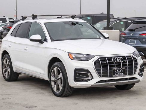 Used 2022 Audi Q5 2.0T Premium image 3