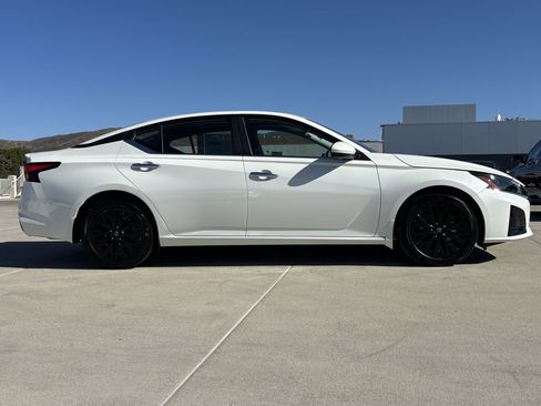 New 2025 Nissan Altima 2.5 SV w/ SV Special Edition Package image 2