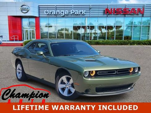 Used 2023 Dodge Challenger SXT RWD image 1