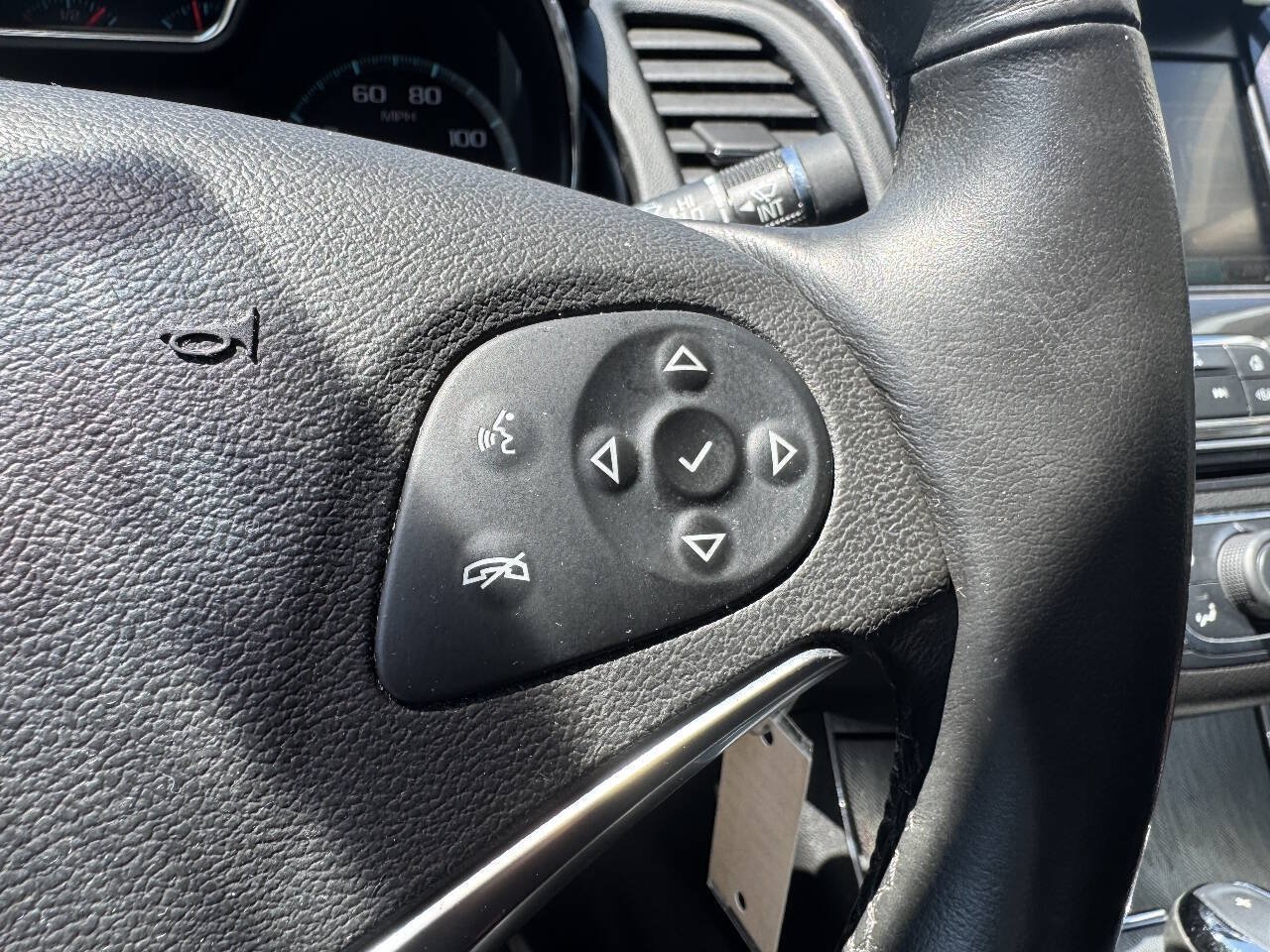 Used 2014 Chevrolet Impala LT w/ Premium Seating Package FWD image 25