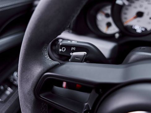 Used 2018 Porsche 911 GT3 RWD image 70