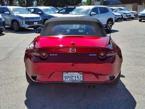 Used 2024 MAZDA MX-5 Miata Grand Touring RWD image 5