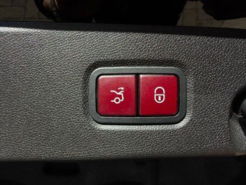 Used 2014 Mercedes-Benz CLS 550 image 21
