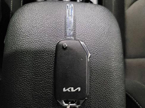 Used 2023 Kia Forte LXS w/ LXS Technology Package FWD image 32