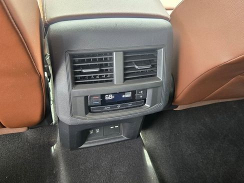 Certified 2022 Volkswagen Atlas SE FWD image 13