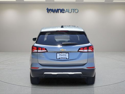 Used 2024 Chevrolet Equinox LT w/ LPO, Floor Liner Package AWD/4WD image 4