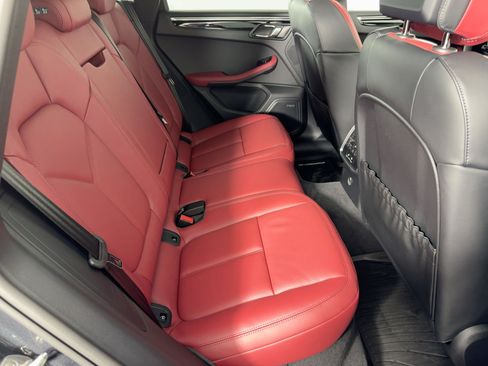 Certified 2026 Porsche Macan AWD/4WD image 29