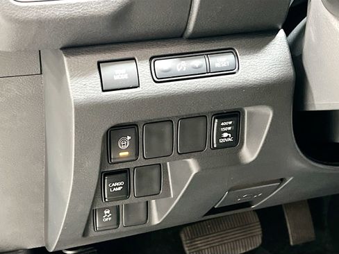 New 2026 Nissan Frontier SV image 10