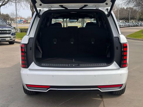 Used 2026 Hyundai Palisade Calligraphy image 19